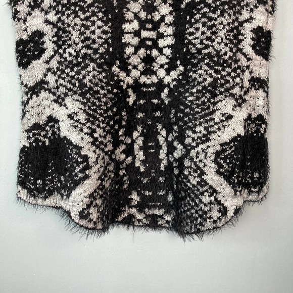 Sioni Blk Gry Snkspn Pythn Patt Eyelash Knit Sweater Vest Sz S - Picture 16 of 16